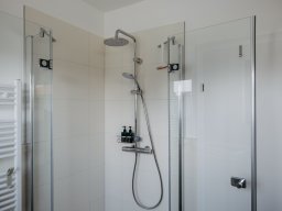 Badezimmer 1
